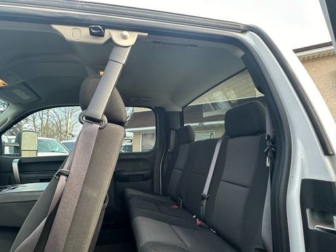 Used 2011 Chevrolet Silverado 3500 LT image 10