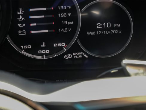 Used 2018 Porsche Panamera 4 w/ Sport Chrono Package image 26