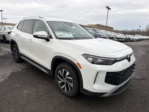 New 2026 Volkswagen Tiguan S AWD/4WD image 2