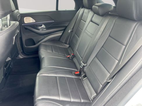 Used 2020 Mercedes-Benz GLE 350 4MATIC w/ Premium Package image 26