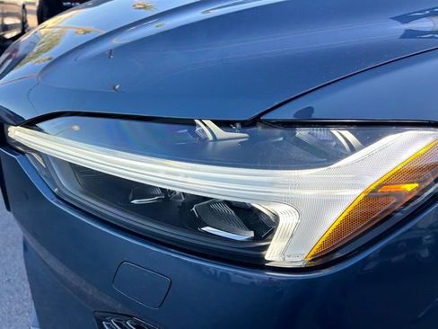 New 2026 Volvo XC60 B5 Ultra w/ Protection Package Premier AWD/4WD image 9