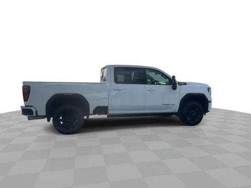 Used 2024 GMC Sierra 2500 AT4 w/ AT4 Premium Plus Package image 9