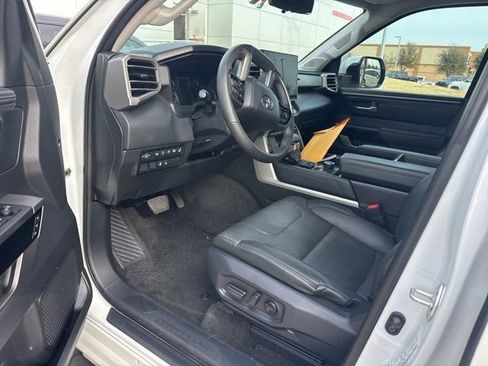 Used 2023 Toyota Tundra Limited image 8