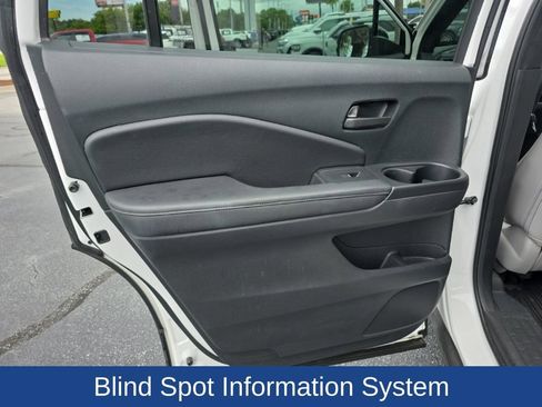 Used 2023 Honda Passport EX-L image 7