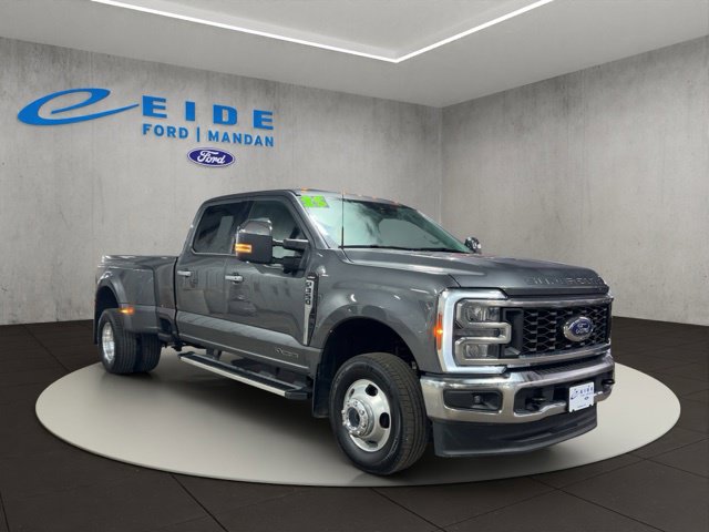 Used 2025 Ford F350 Lariat AWD/4WD image 1