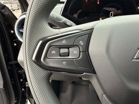 New 2026 Chevrolet Trax LT image 15