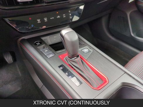 Used 2025 Nissan Kicks SR FWD image 20