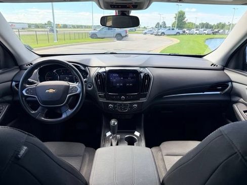 Used 2020 Chevrolet Traverse LT AWD/4WD image 6