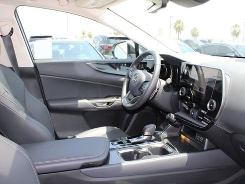 Used 2026 Lexus NX 350h AWD w/ Cold Area Package image 5