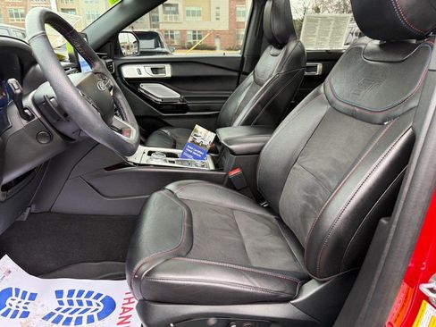 Certified 2023 Ford Explorer ST w/ Equipment Group 401A image 18