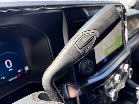 Used 2025 Ford F350 Lariat w/ Lariat Ultimate Package image 27