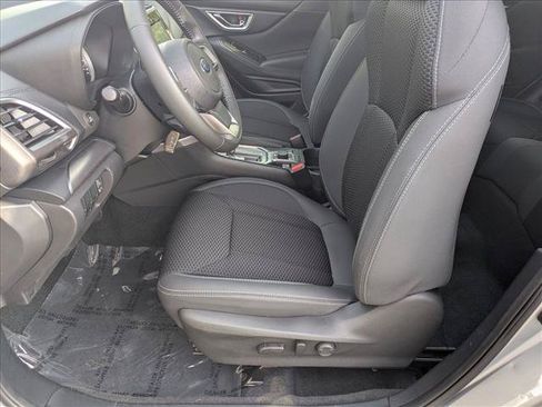 Used 2020 Subaru Forester Premium AWD/4WD image 16