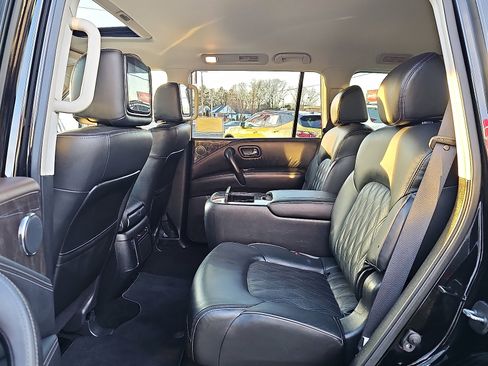 Certified 2022 Nissan Armada Platinum w/ Captain's Chairs Package image 12