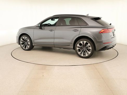 Used 2024 Audi Q8 Premium Plus AWD/4WD image 3