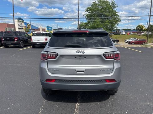 Used 2019 Jeep Compass Limited AWD/4WD image 6