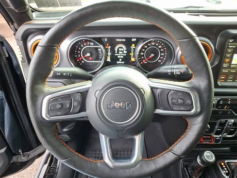 Used 2022 Jeep Gladiator Mojave w/ Cold Weather Group image 20