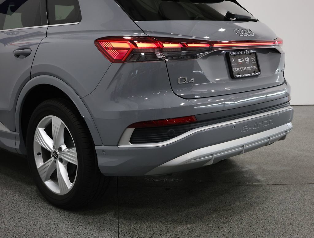 Used 2023 Audi Q4 e-tron Premium Plus w/ Premium Plus AWD/4WD image 10