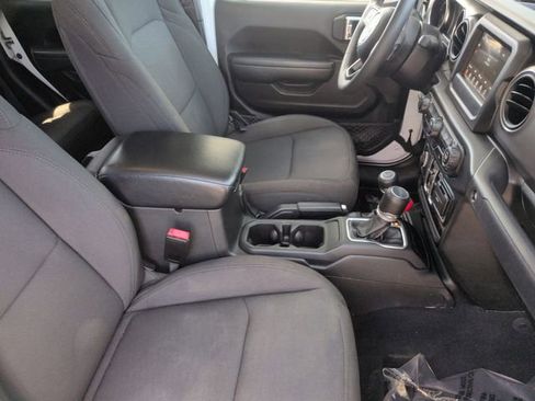 Used 2023 Jeep Gladiator Sport AWD/4WD image 33
