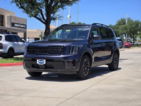 New 2025 Kia Telluride AWD image 2