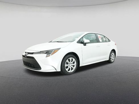 New 2026 Toyota Corolla LE image 17