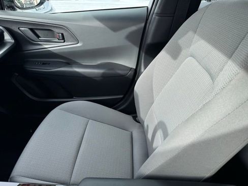 Used 2024 Toyota Prius LE image 17