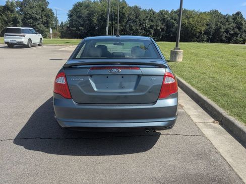 Used 2012 Ford Fusion SE FWD image 4