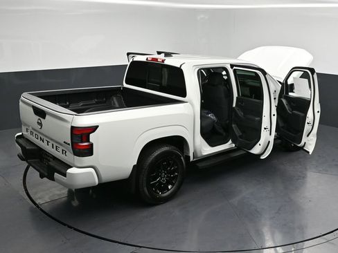 New 2026 Nissan Frontier SV AWD/4WD image 33