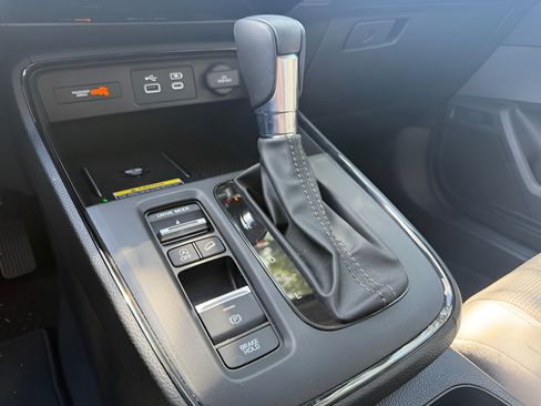 Certified 2024 Honda CR-V EX-L image 57