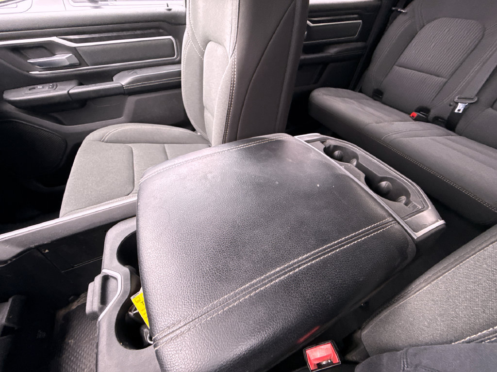 Used 2023 RAM 1500 4x4 Crew Cab image 32