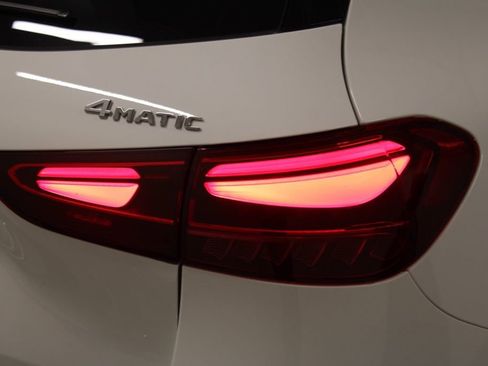 Certified 2026 Mercedes-Benz GLA 250 4MATIC image 12