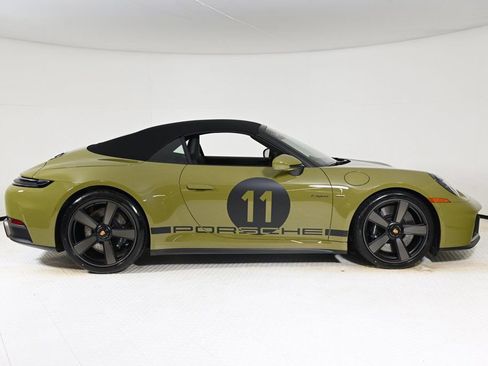 Certified 2026 Porsche 911 Carrera 4 GTS image 8