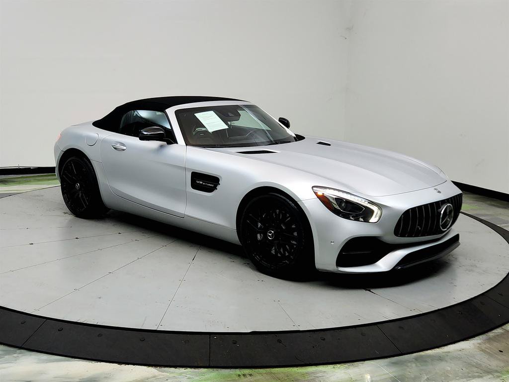 Used 2018 Mercedes-Benz AMG GT Roadster image 3