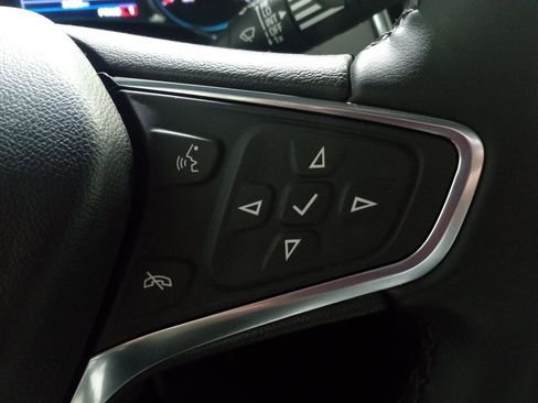 Used 2024 Chevrolet Equinox LT AWD/4WD image 23