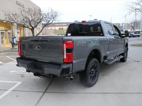 New 2026 Ford F250 Lariat w/ Black Appearance Package image 5