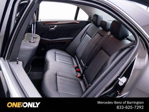Used 2011 Mercedes-Benz E 550 4MATIC Sedan image 13