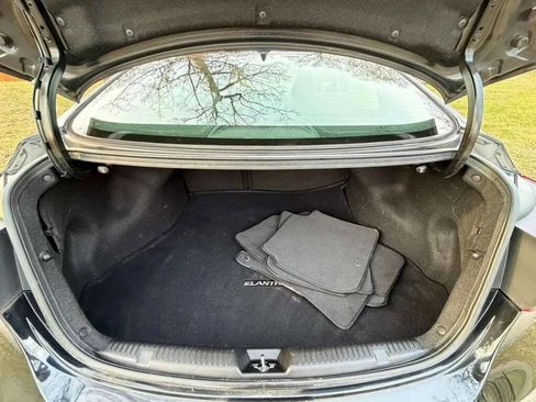 Used 2014 Hyundai Elantra SE w/ Option Group 02 image 18