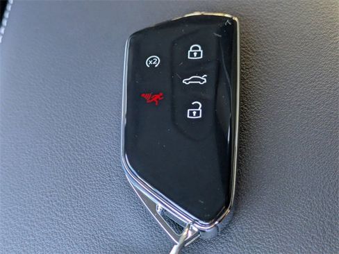 New 2026 Volkswagen Tiguan SE R-Line image 35