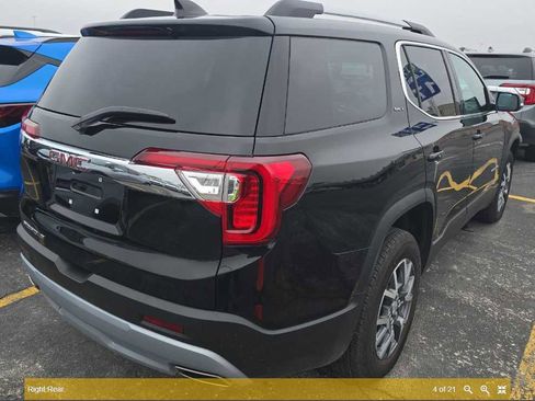 Used 2023 GMC Acadia SLT w/ Preferred Package image 22