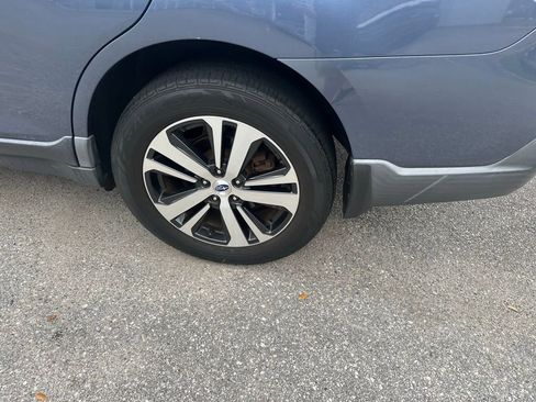 Used 2018 Subaru Outback 2.5i Limited image 12