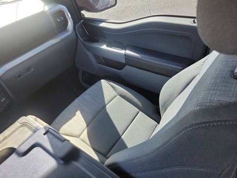 Used 2022 Ford F150 XLT w/ Equipment Group 302A High image 4