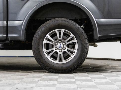 Used 2019 Ford F150 Lariat image 45