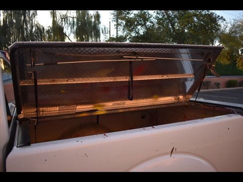 Used 2018 Nissan Frontier S image 22