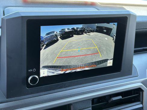 Certified 2026 Toyota 4Runner SR5 AWD/4WD image 29