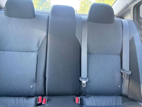 Used 2025 Nissan Versa SV FWD image 36
