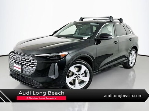 Used 2025 Audi Q5 Prestige AWD/4WD image 1