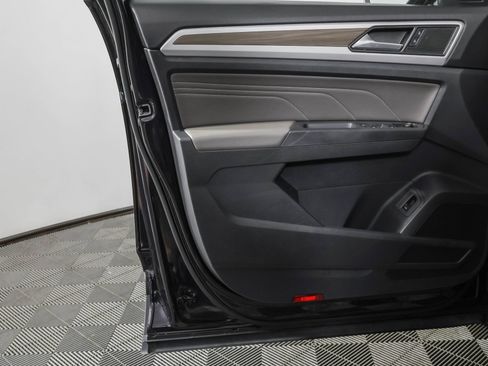 Certified 2023 Volkswagen Atlas SEL AWD/4WD image 35