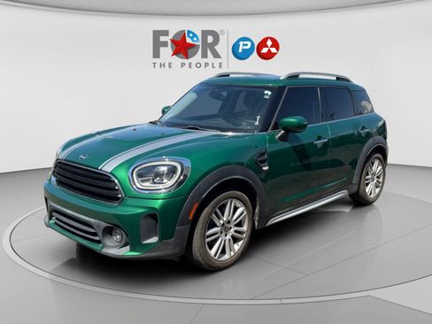 Used 2022 MINI Cooper Countryman image 1