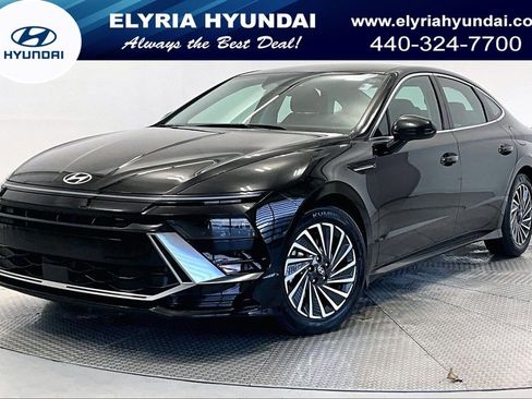 Certified 2025 Hyundai Sonata SEL image 1