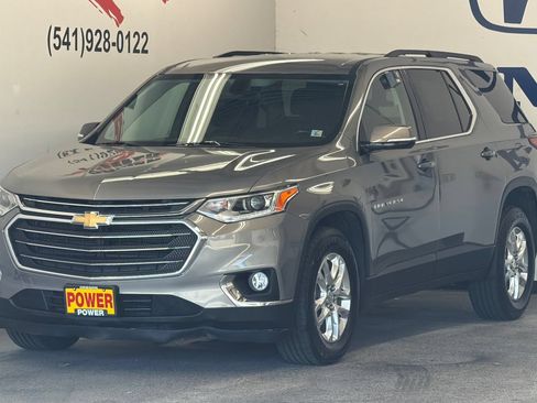 Used 2019 Chevrolet Traverse LT AWD/4WD image 8