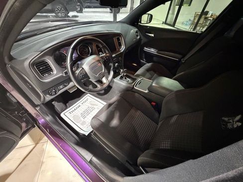 Used 2022 Dodge Charger Scat Pack RWD image 17